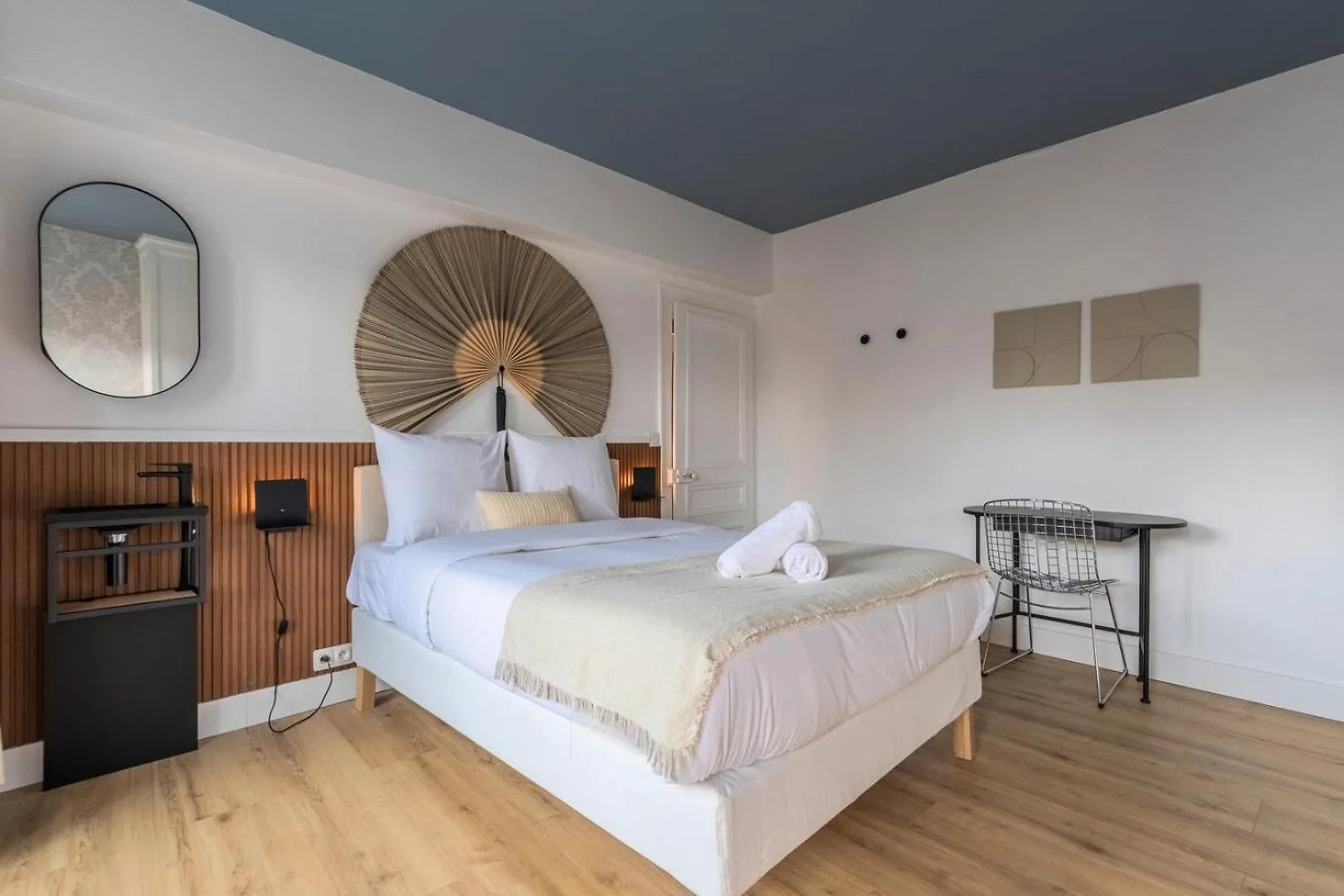 ליל Renovated 3-Bedroom Flat On The Grand Place דירה